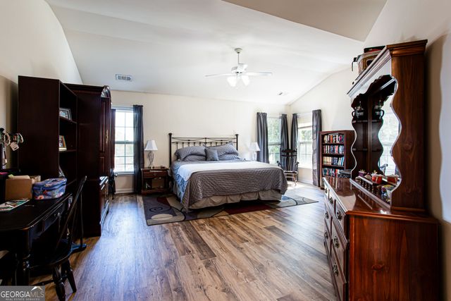 863 Van Briggle Path, Sugar Hill, GA 30518