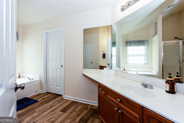 863 Van Briggle Path, Sugar Hill, GA 30518