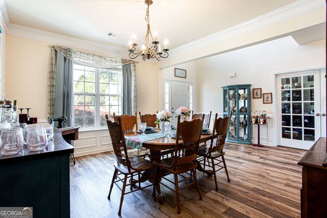 863 Van Briggle Path, Sugar Hill, GA 30518