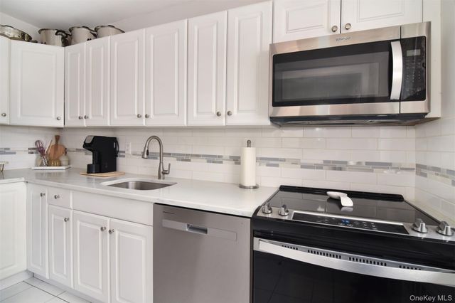 140 N Broadway C-4, Irvington, NY 10533