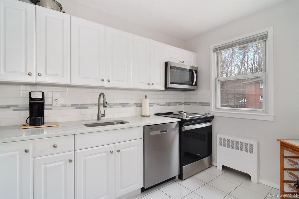 140 N Broadway C-4, Irvington, NY 10533