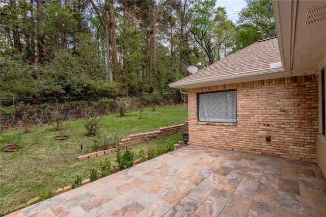 309 Broadmoor Drive, Huntsville, TX 77340