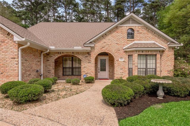 309 Broadmoor Drive, Huntsville, TX 77340