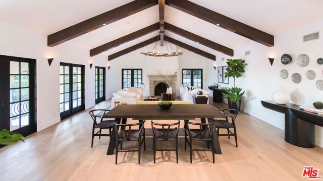 9101 St Ives Drive, Los Angeles, CA 90069