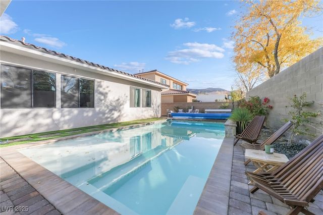 45 Garibaldi Way, Henderson, NV 89011