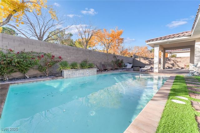 45 Garibaldi Way, Henderson, NV 89011