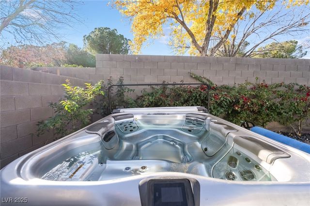 45 Garibaldi Way, Henderson, NV 89011