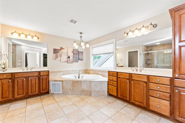 1844 Lindsey Lane, Anderson Twp, OH 45230