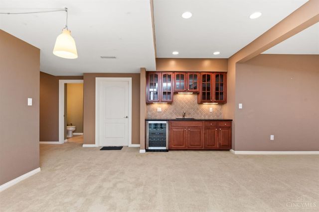 1844 Lindsey Lane, Anderson Twp, OH 45230