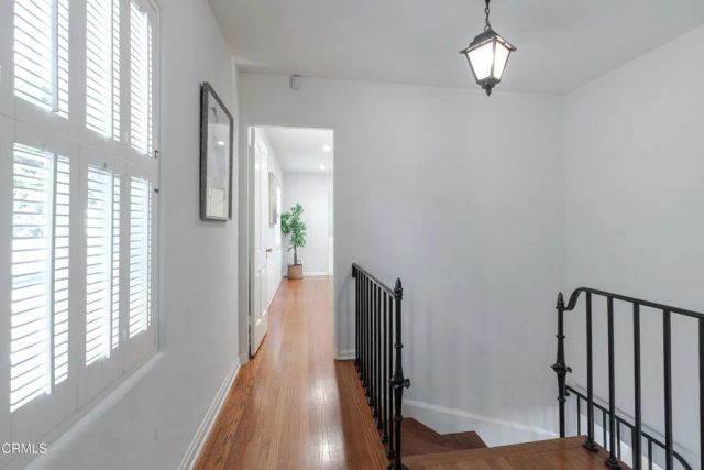 2051 Mendocino Lane, Altadena, CA 91001