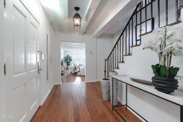 2051 Mendocino Lane, Altadena, CA 91001