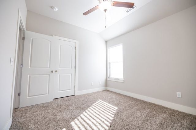 1011 Fair Oaks Street, Tontitown, AR 72762