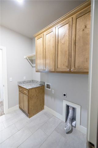 1011 Fair Oaks Street, Tontitown, AR 72762