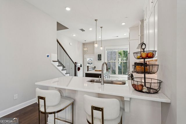 4219 Deming Circle, Sandy Springs, GA 30342