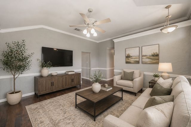 520 Kelley Court, Fort Worth, TX 76120