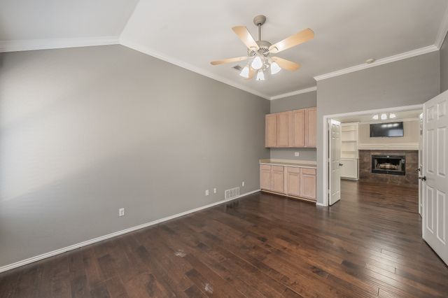 520 Kelley Court, Fort Worth, TX 76120