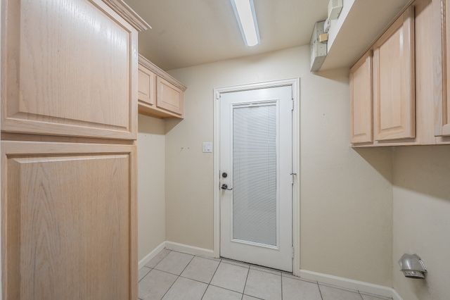 520 Kelley Court, Fort Worth, TX 76120