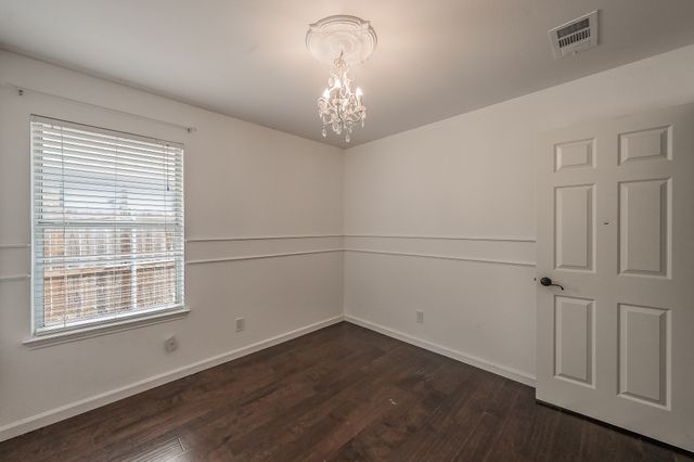 520 Kelley Court, Fort Worth, TX 76120