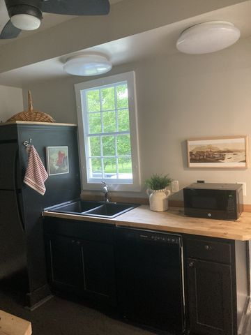 1402 Clarke St, Old Hickory, TN 37138