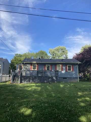 1402 Clarke St, Old Hickory, TN 37138