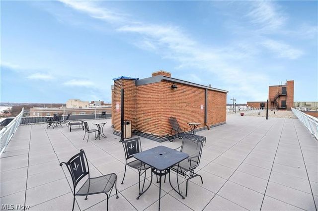 11850 Edgewater Drive 1007, Lakewood, OH 44107