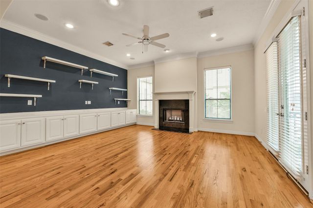 3030 Orchard Drive, Houston, TX 77054
