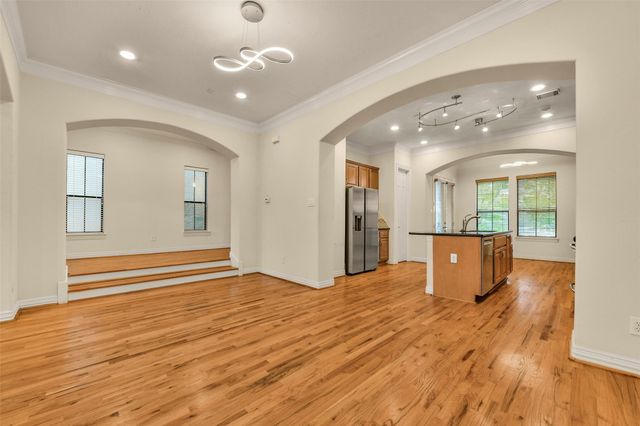 3030 Orchard Drive, Houston, TX 77054