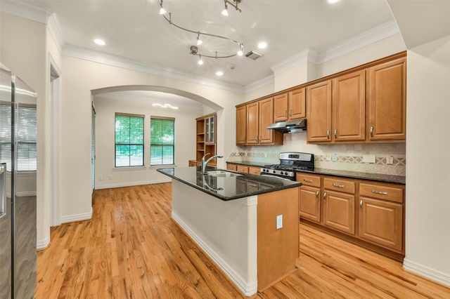 3030 Orchard Drive, Houston, TX 77054