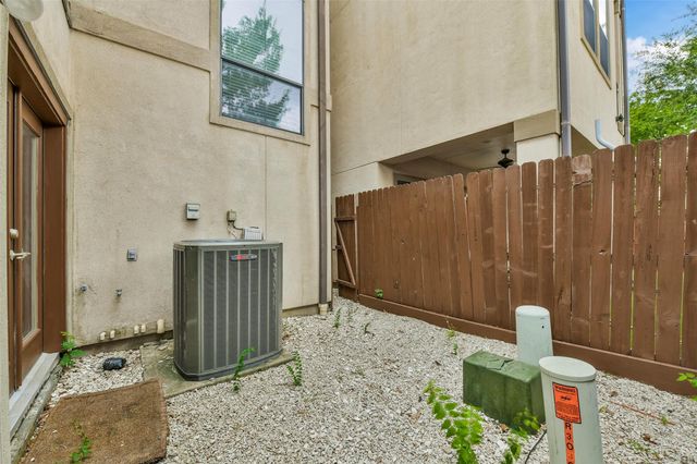 3030 Orchard Drive, Houston, TX 77054