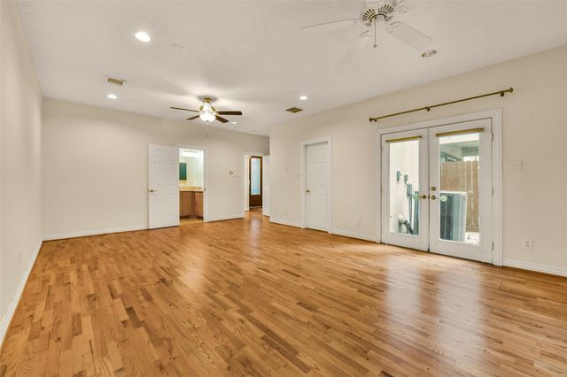 3030 Orchard Drive, Houston, TX 77054