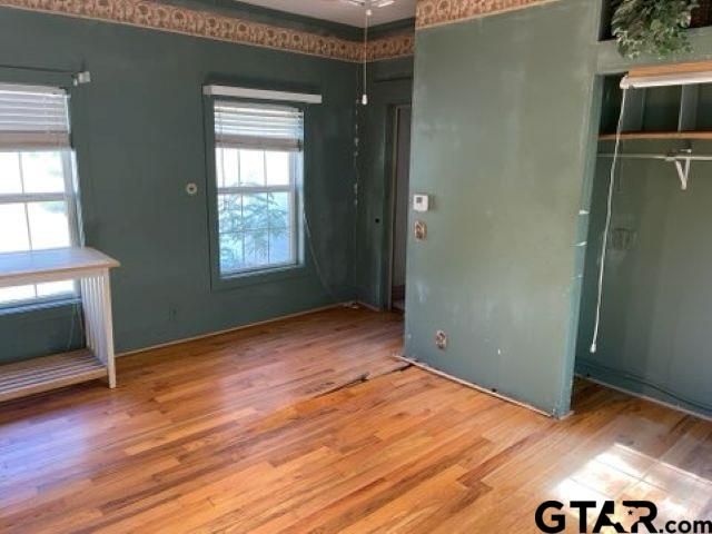 607 N Pearl St., Big Sandy, TX 75755