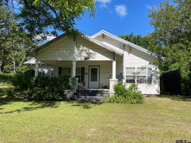 607 N Pearl St., Big Sandy, TX 75755