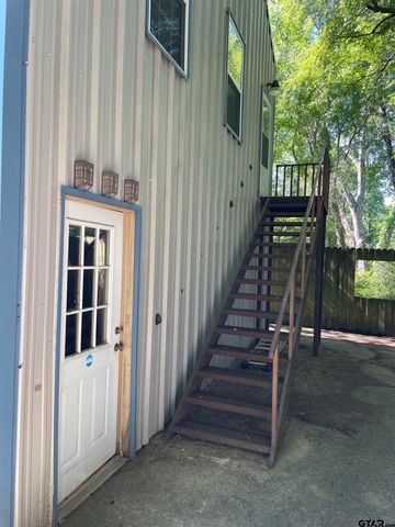 607 N Pearl St., Big Sandy, TX 75755