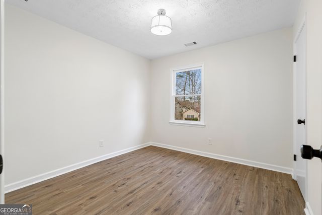 5680 Princeton Oaks Drive, Sugar Hill, GA 30518