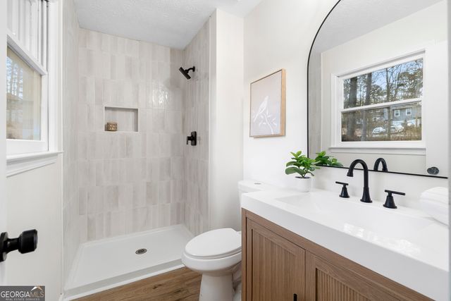 5680 Princeton Oaks Drive, Sugar Hill, GA 30518