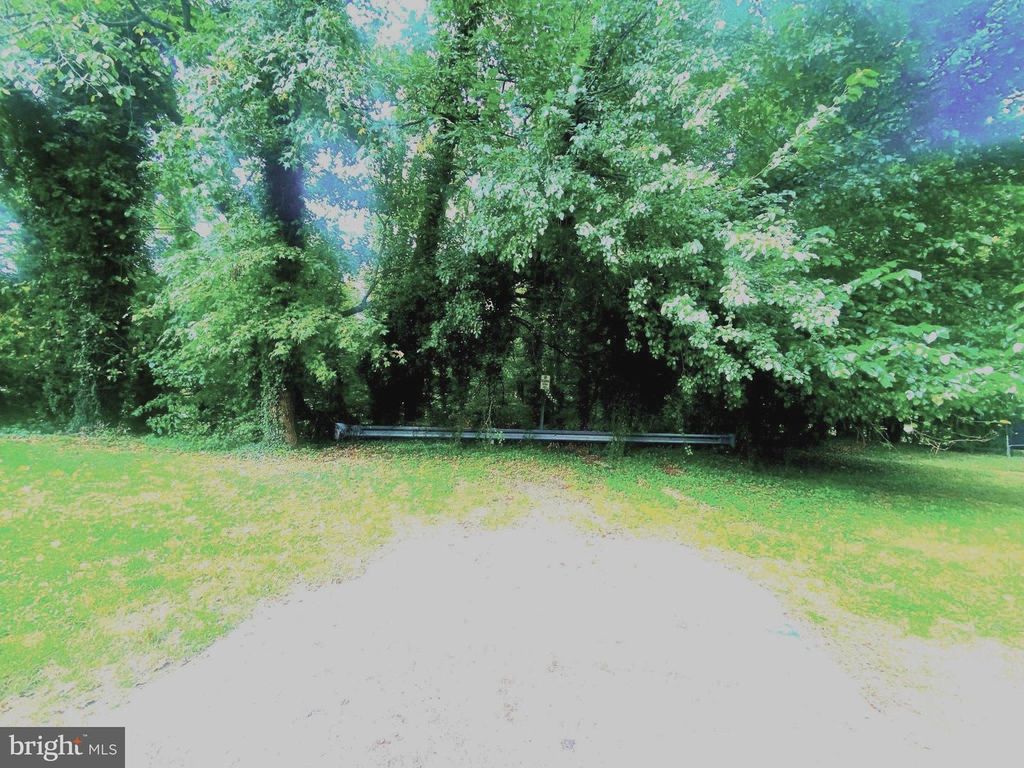 SPRINGWOOD DR, Temple Hills, MD 20748