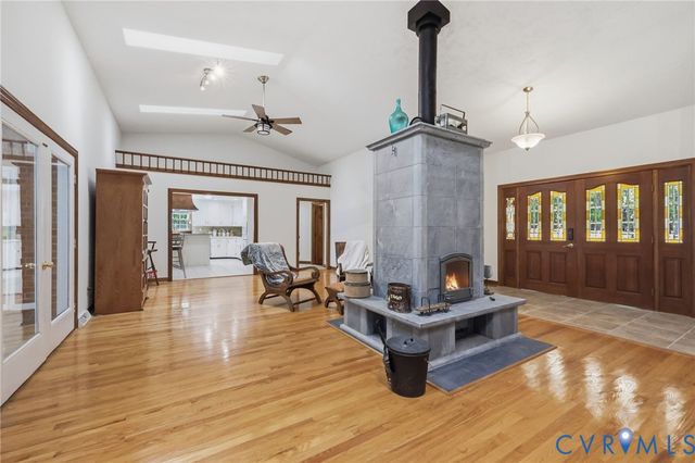 19001 Duval Rd, Moseley, VA 23120