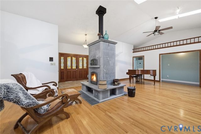 19001 Duval Rd, Moseley, VA 23120