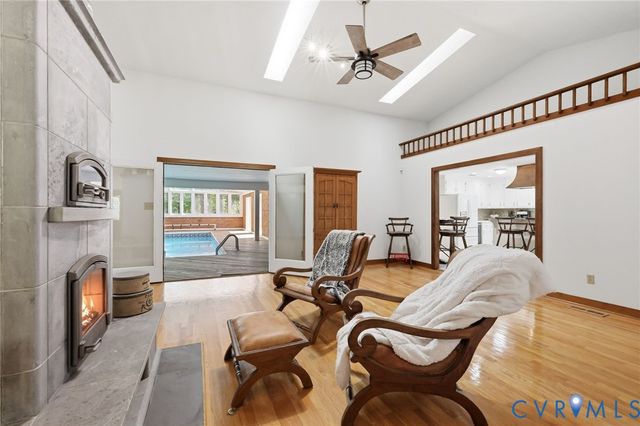 19001 Duval Rd, Moseley, VA 23120