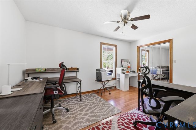 19001 Duval Rd, Moseley, VA 23120