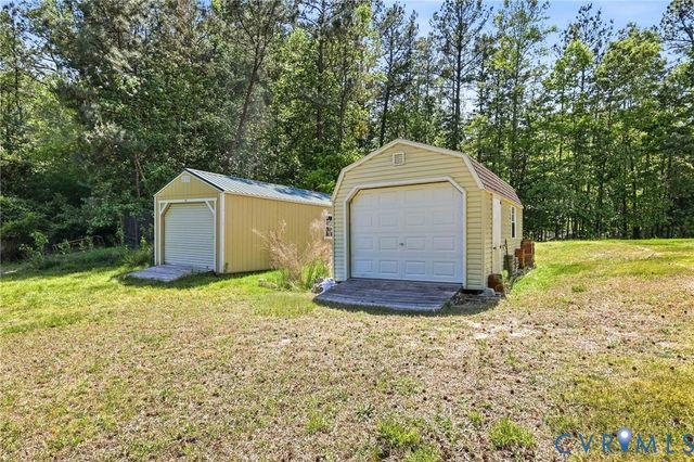 19001 Duval Rd, Moseley, VA 23120