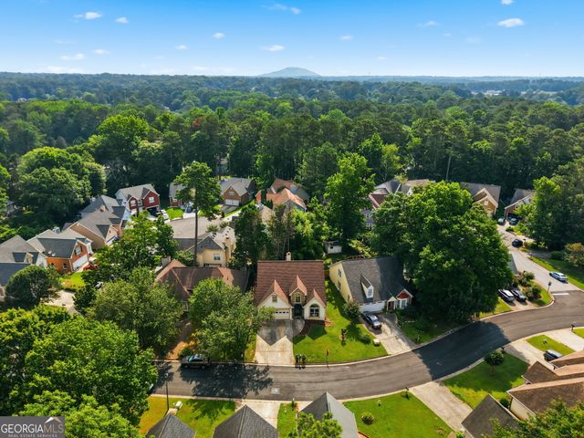 813 Ridgeland Trail, Clarkston, GA 30021
