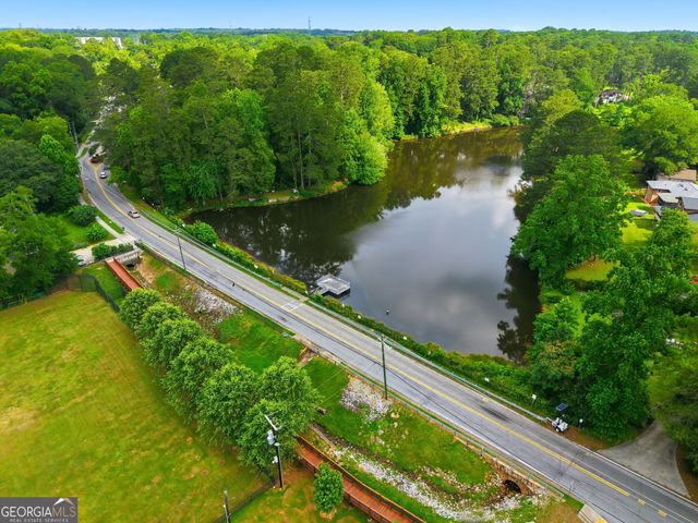 813 Ridgeland Trail, Clarkston, GA 30021