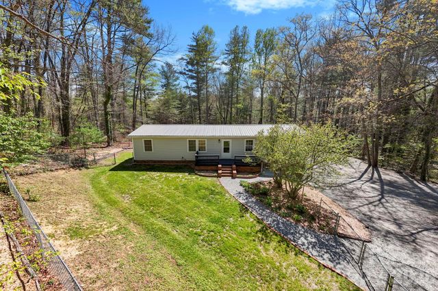 5 Country Road, Hendersonville, NC 28791