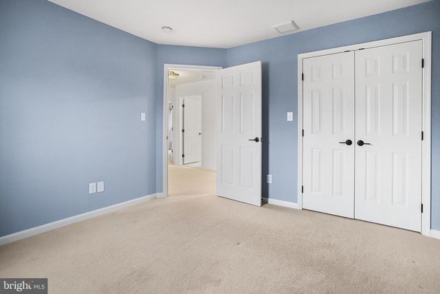 59 HUNTINGDON FARM DR, Glen Mills, PA 19342