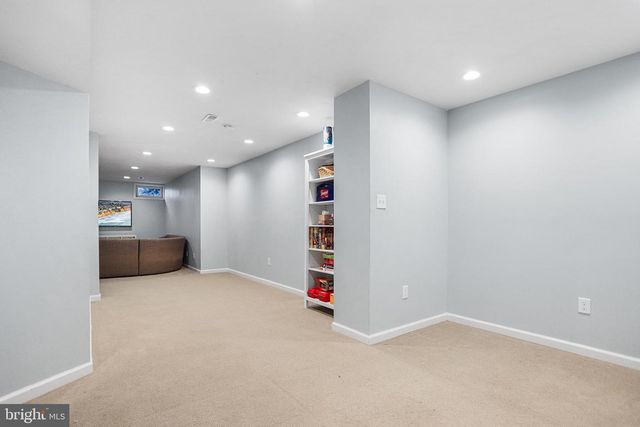 59 HUNTINGDON FARM DR, Glen Mills, PA 19342