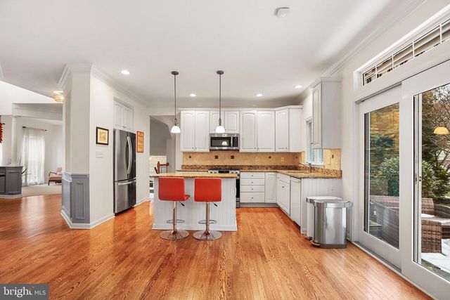 59 HUNTINGDON FARM DR, Glen Mills, PA 19342