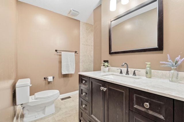 6257 Harper Circle, Mechanicsburg, OH 43044
