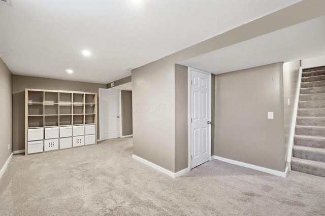 6257 Harper Circle, Mechanicsburg, OH 43044