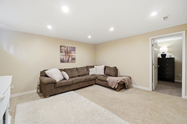 6257 Harper Circle, Mechanicsburg, OH 43044